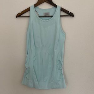 Athleta tank